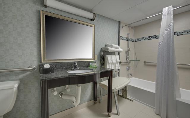 Holiday Inn Plainview-Long Island by IHG