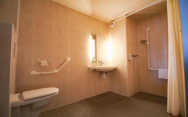 B&B HOTEL VALENCE TGV-Romans