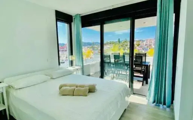 Royal Palm 22 Luxurious 3 Bedroom Penthouse