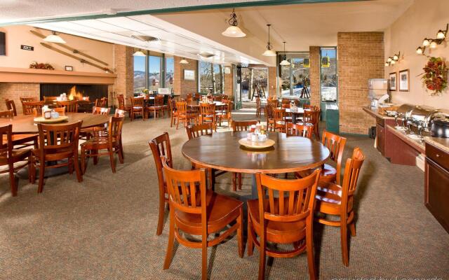 Mountain Chalet Snowmass