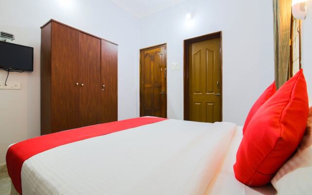 OYO 4247 Pande Residency