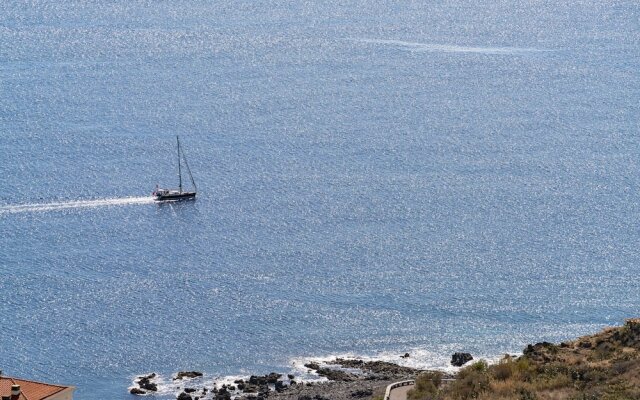 Reis Magos Iii, for Families With sea View