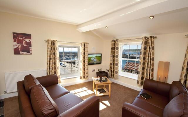Harbourside Apartments