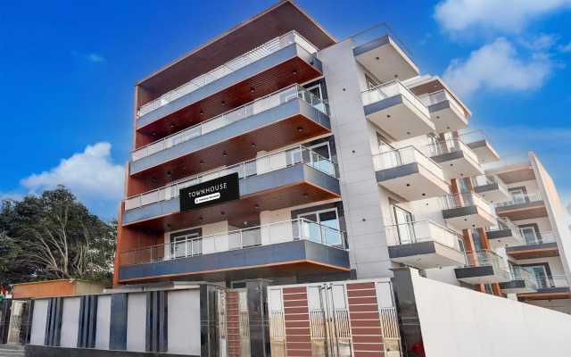 Super Townhouse Sector 93 Noida Expressway