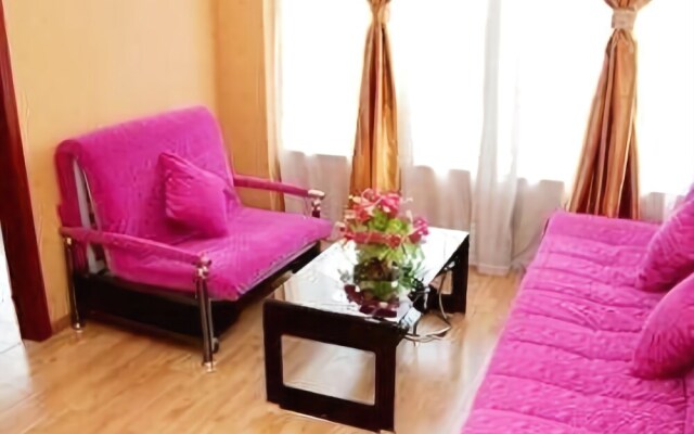 Super 8 Hotel Wuhan Huanghelou Yuemachang Branch