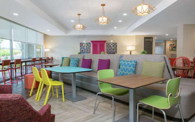 Home2 Suites by Hilton Smithfield, RI