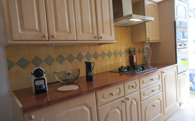 Apartment - Old Nice - Garibaldi Bonaparte - 3 BDR - 2 bath - AC - Balcony