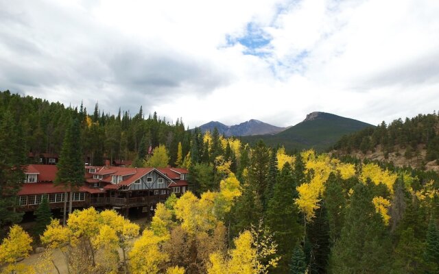 Baldpate Inn