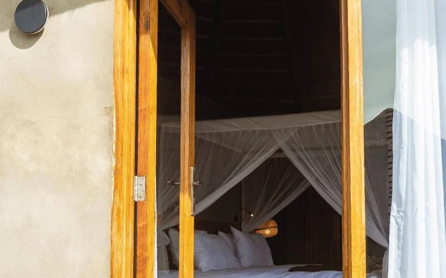 Suricata Boma Lodge