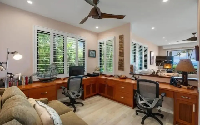 Makena Surf, #g-101 2 Bedroom Condo by RedAwning