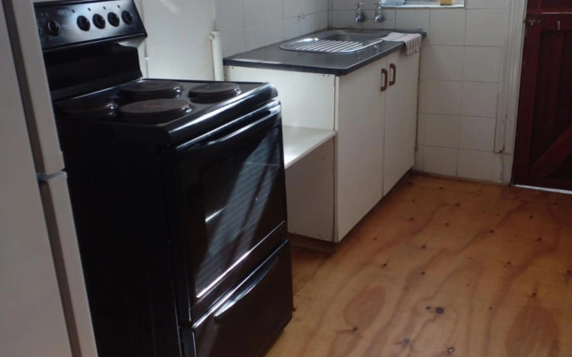 Lisokhanya GuestHouse