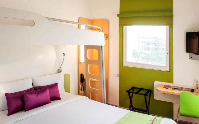 Holiday Inn Express Nashik Indira Nagar by IHG
