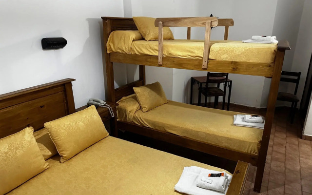 Hotel Colonial