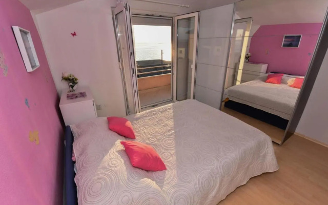 Apartments by the sea Rtina - Miletici, Zadar - 11548