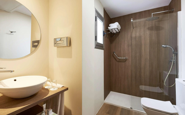 NH Córdoba Califa Hotel