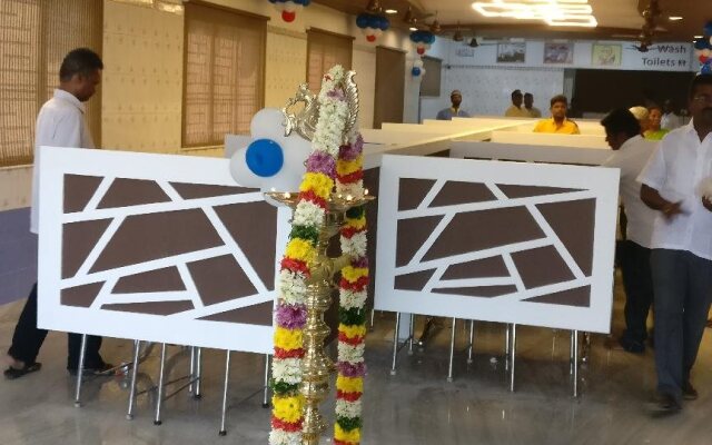 Hotel Temple City