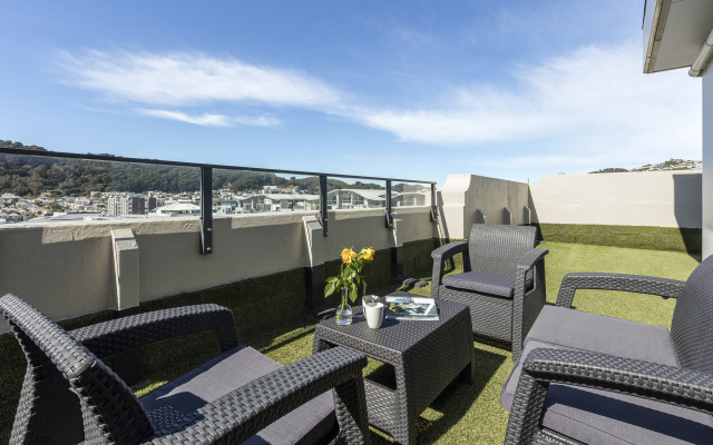 Oaks Wellington Hotel