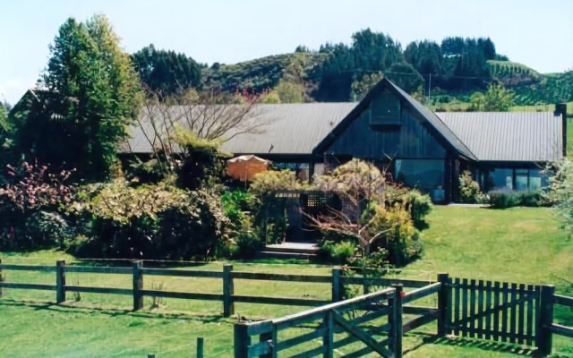 A Panoramic Country Homestay