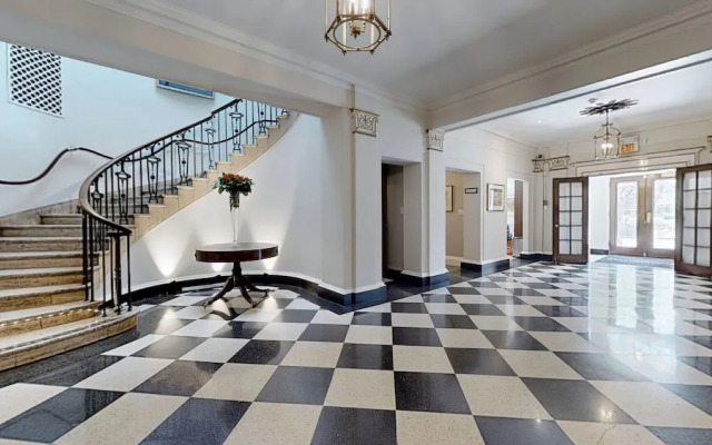 The University Club of Toronto