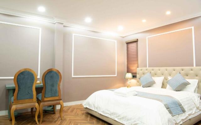 The Alcove Apartments