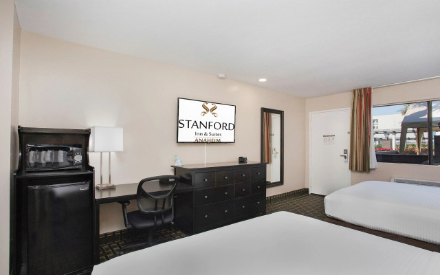 Stanford Inn & Suites Anaheim