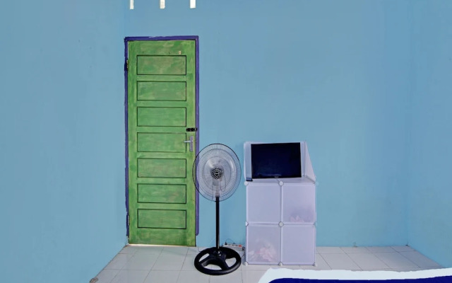 SPOT ON 91918 Najla Guest House Syariah