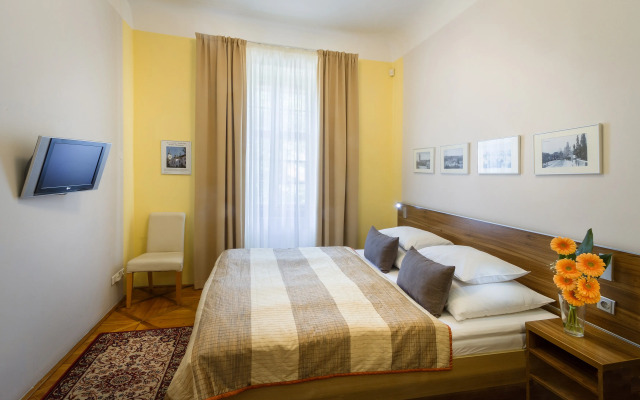 Hotel Monastery
