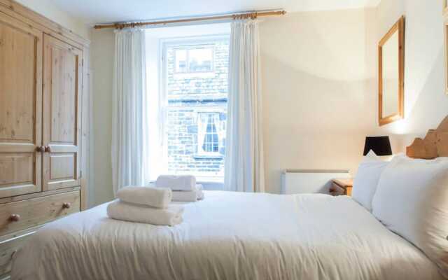 1 Bedroom Flat In City Centre