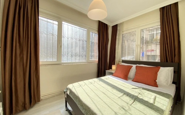 Amazing Flat Close to Kabatas Ferry Station