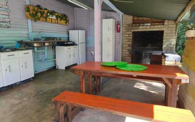 Shangrila Innibos Country Lodge