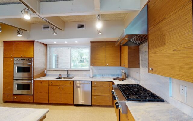 Duneside by Jekyll Realty