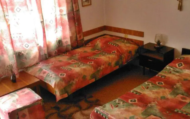 Guest Rooms Romantika