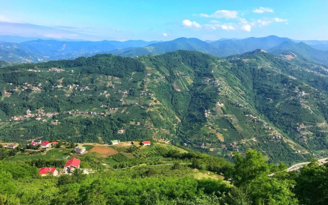Akcatepe Dag Evleri