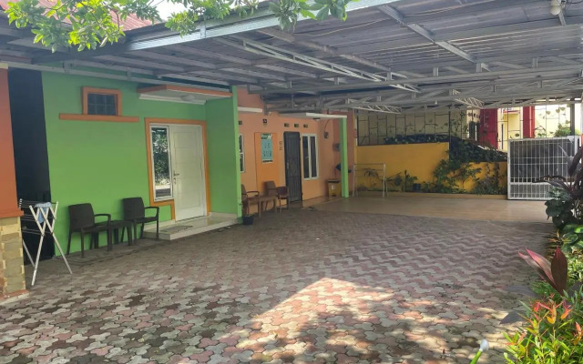 Bu Sur Homestay