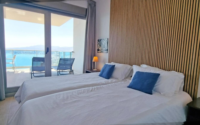 Skyscraper apartment with panoramic views - floor 38