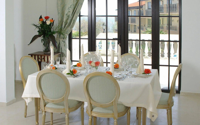 The Cliff Beach & SPA Hotel
