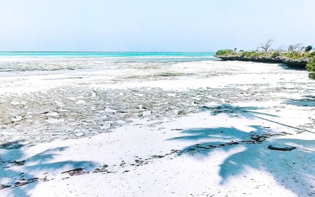 The Star Hotel & Sports Bar Zanzibar