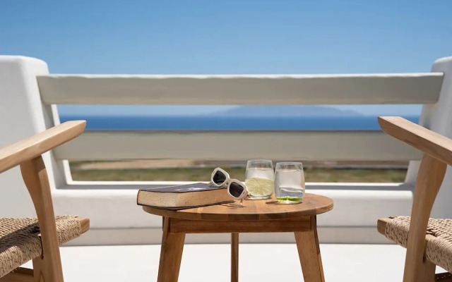 Platies Luxury Apartments Santorini