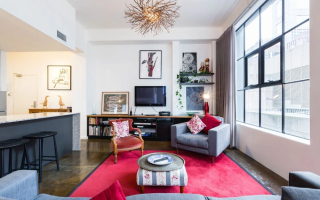 CYNTHIA, 2BDR Melbourne Apartment