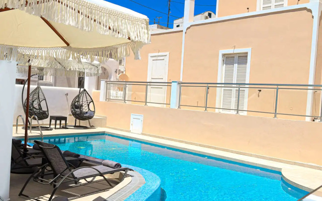 Xaravgi Resort Suites