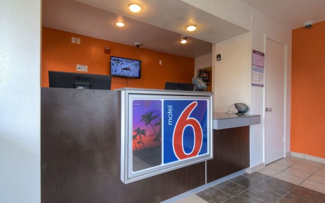 Motel 6 Los Angeles - Baldwin Park