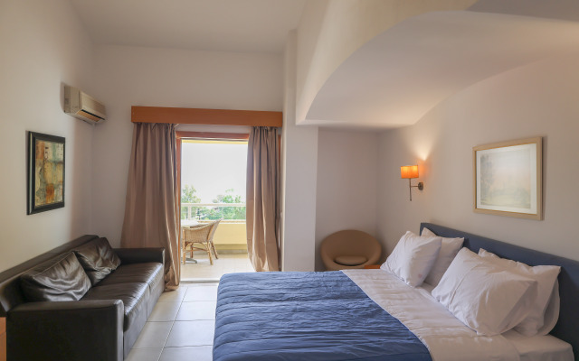 Kanapitsa Mare Hotel