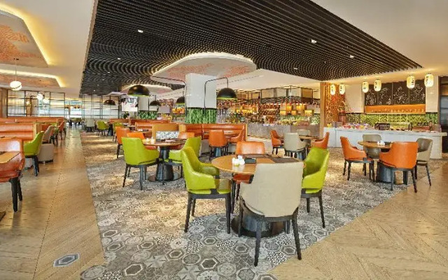 Holiday Inn Guangzhou South Lake
