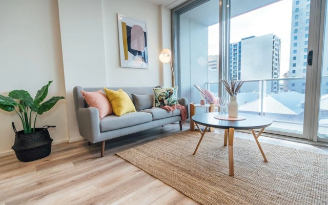 Paradiso on Bent - Netflix - Wifi - City life