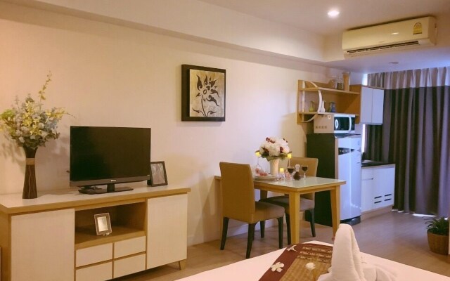 Sky Place Serviced Apartment