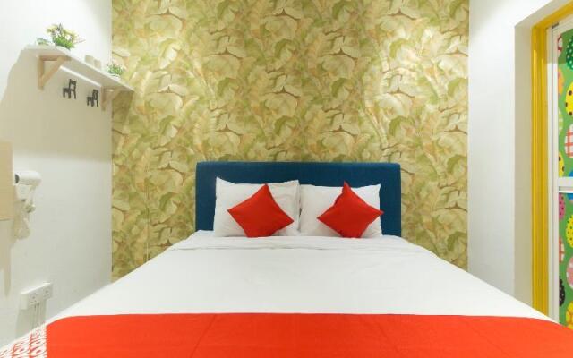 OYO 90121 Summer House Bed & Cafe