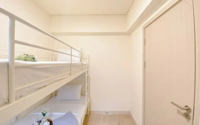 Relaxing And Cozy 2Br At Meikarta Apartment