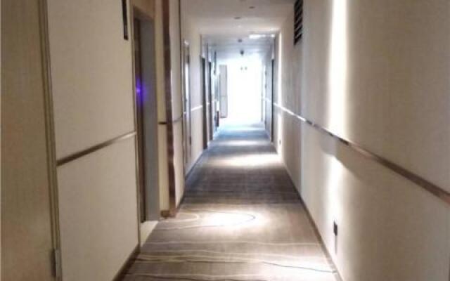 City Comfort Inn Deyang Miaozhu Lufushijia