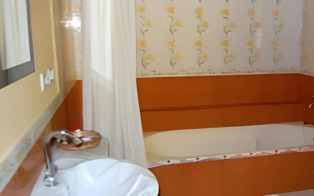 Tordi Garh Hotel