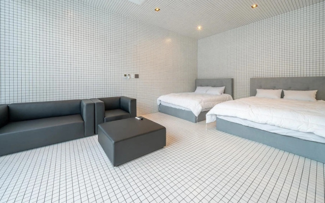 Yangpyeong Villa Blanche Dokchepension